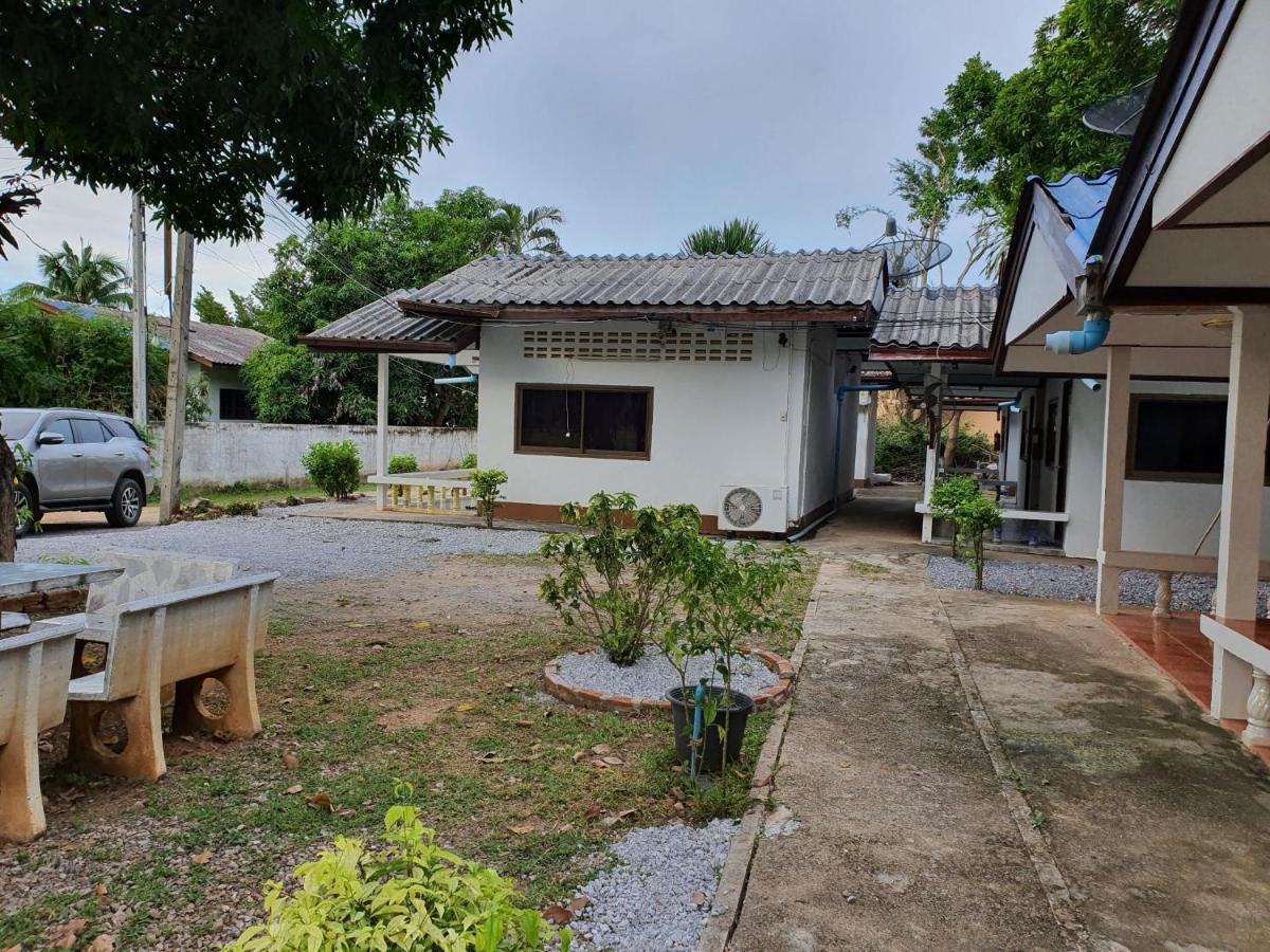 Pineapple Resort Ban Huai Thalaeng Phan Zewnętrze zdjęcie
